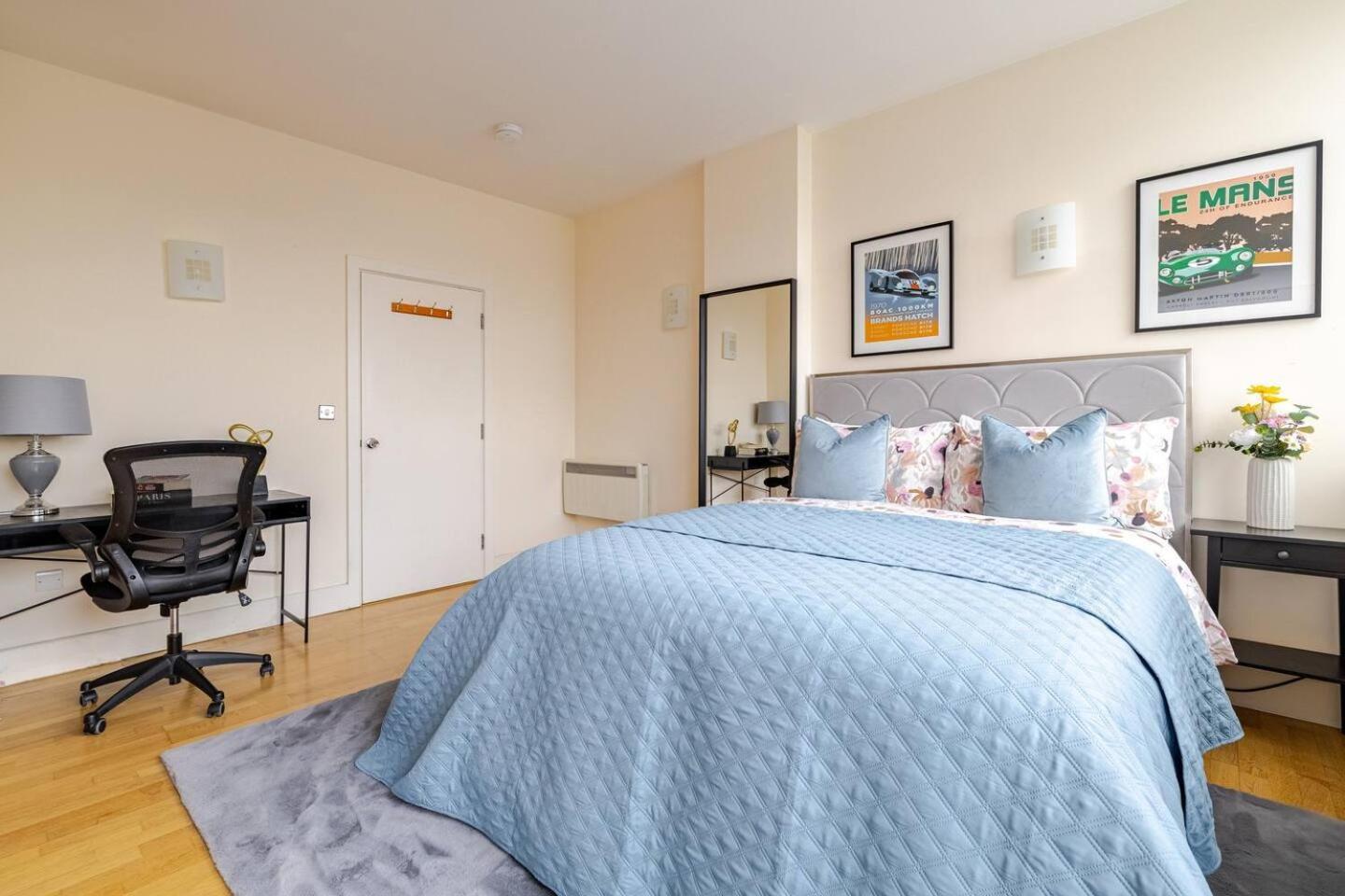 Large Modern Penthouse - 4 Beds 3 Baths By Tower Bridge Apartment London